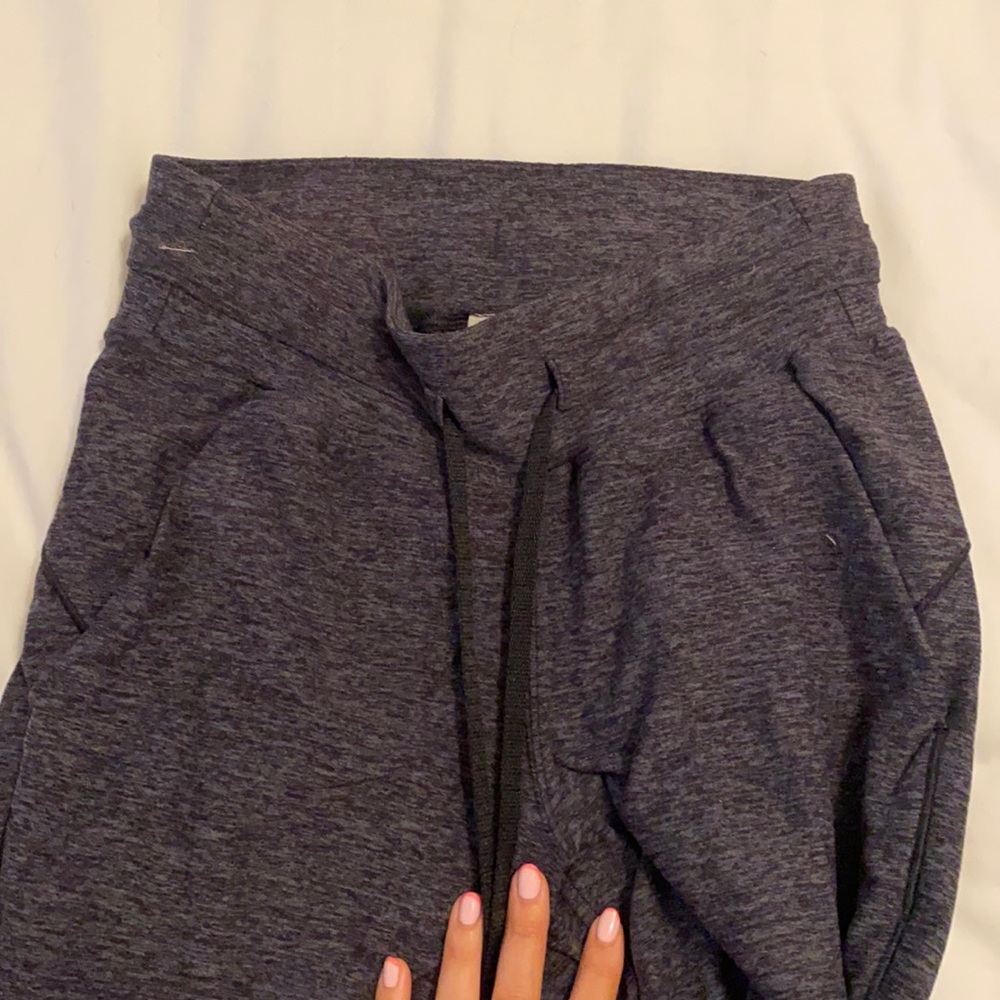 Lululemon ready to rulu joggers